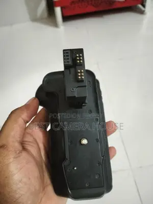 Battery Grip for 550d, 600d, 650d, 700d