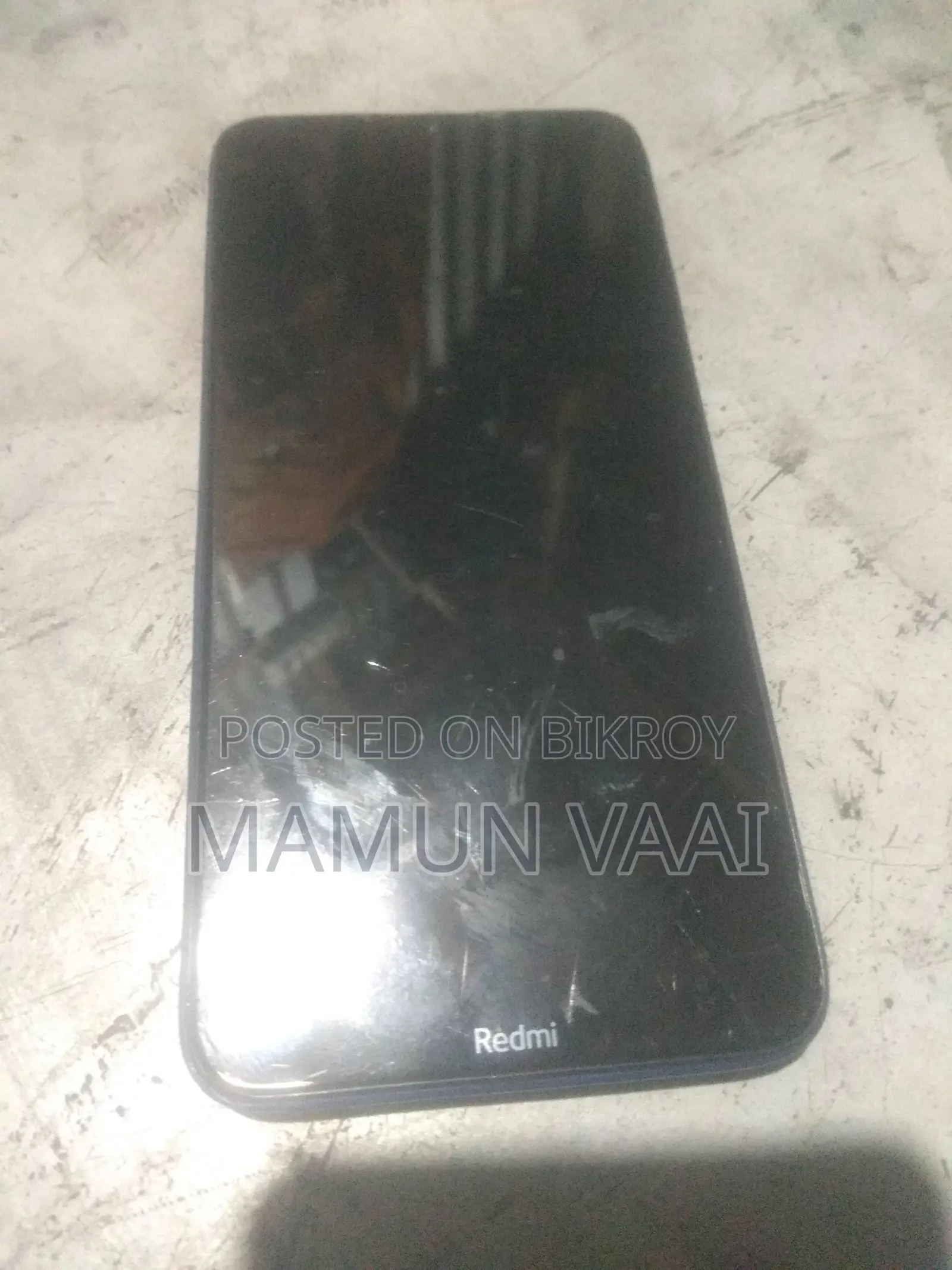 Realme 8 4/64GB (Used)