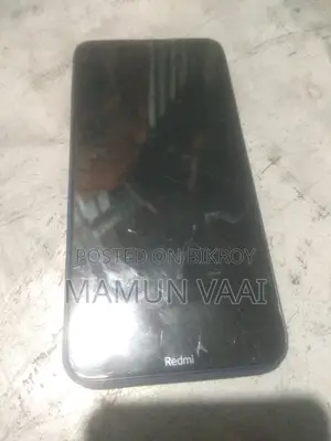 Realme 8 4/64GB (Used)
