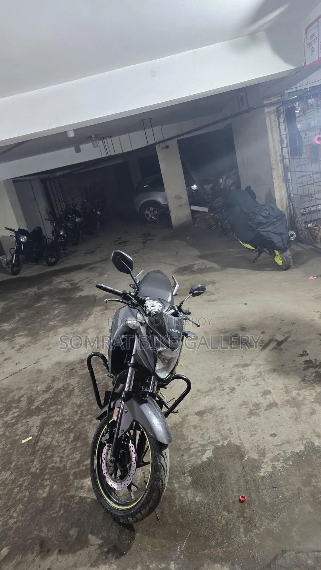 Honda Hornet সুপার ফ্রেশ 2016