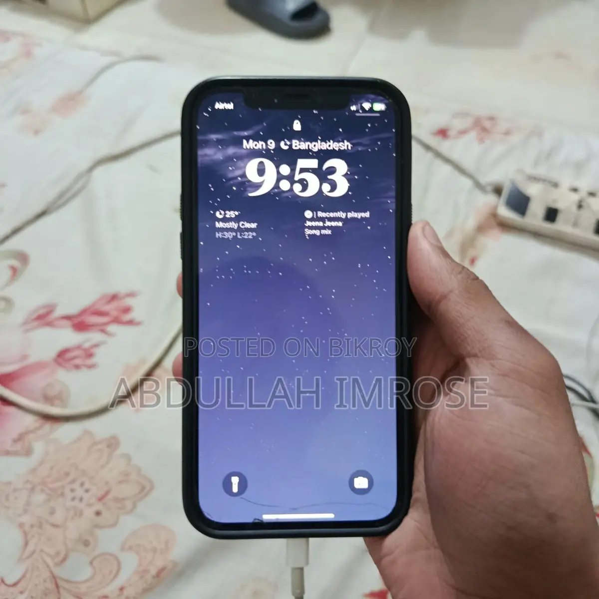 Apple iPhone 12 (Used)
