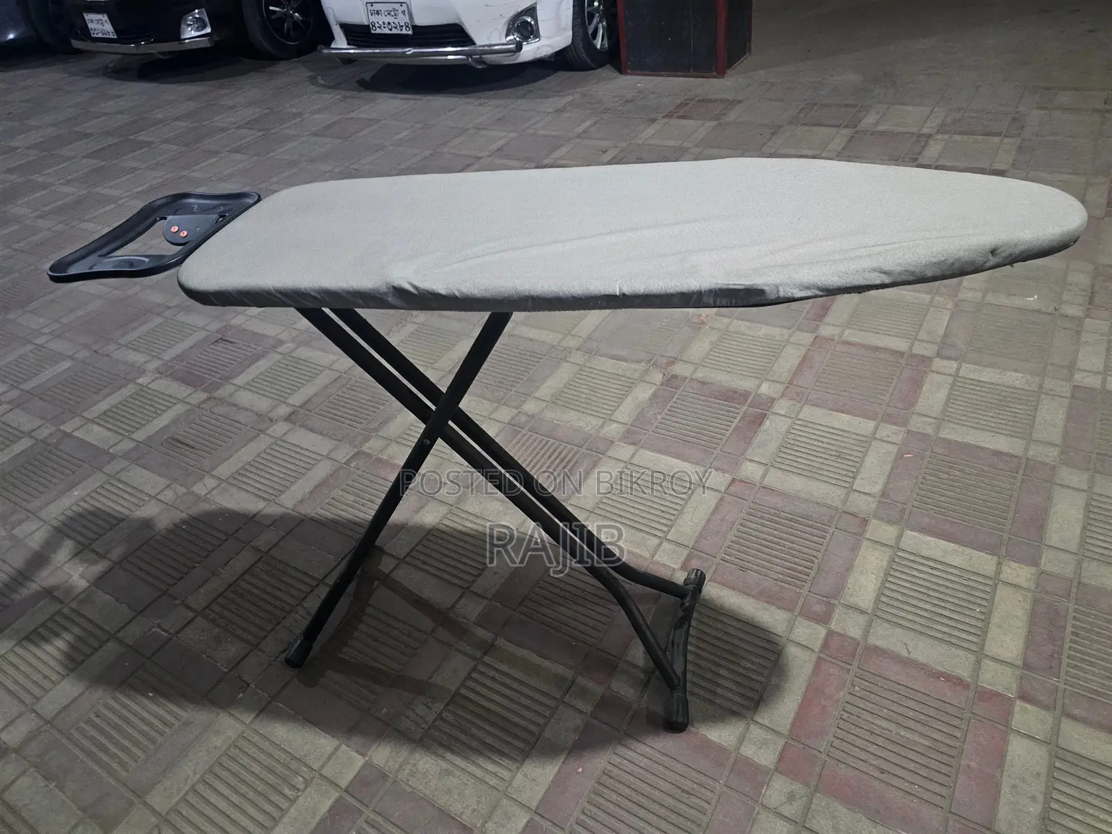 IRON STAND