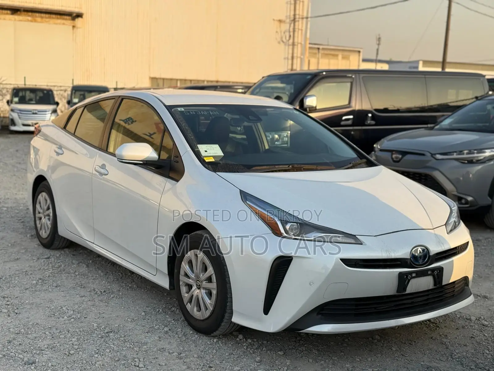 Toyota Prius S Pearl 360 Camera 2021