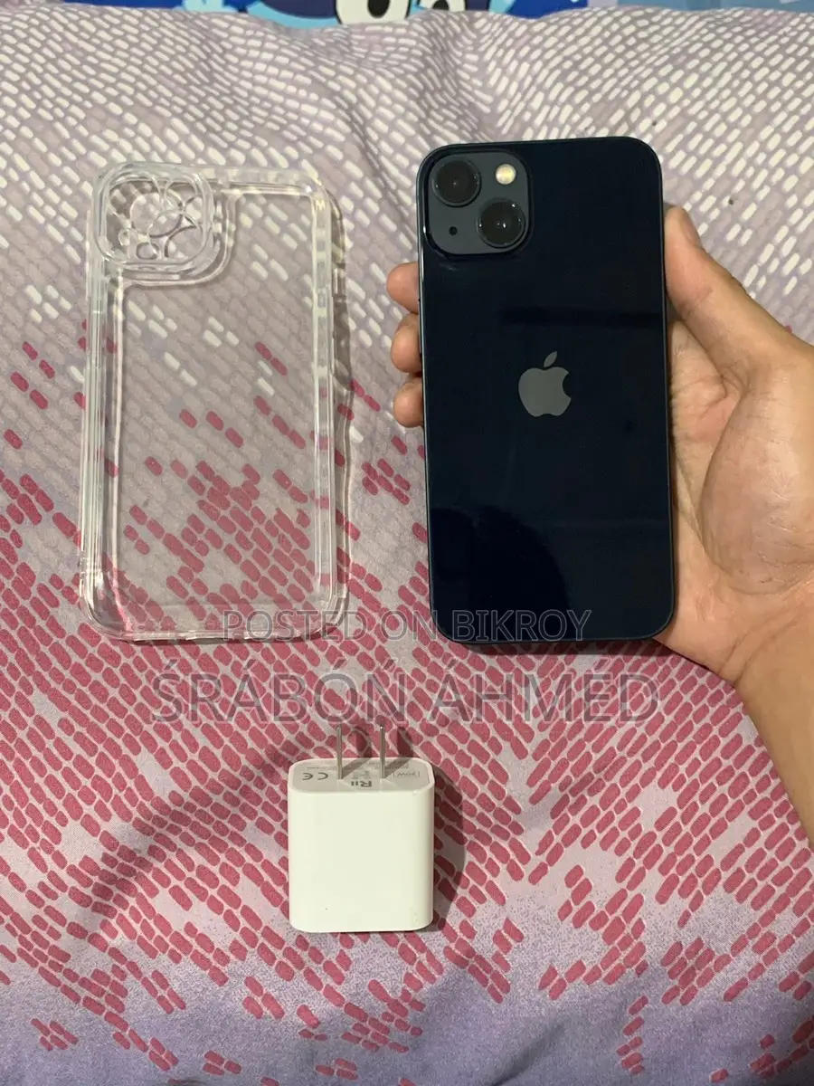Apple iPhone 13 (Used)