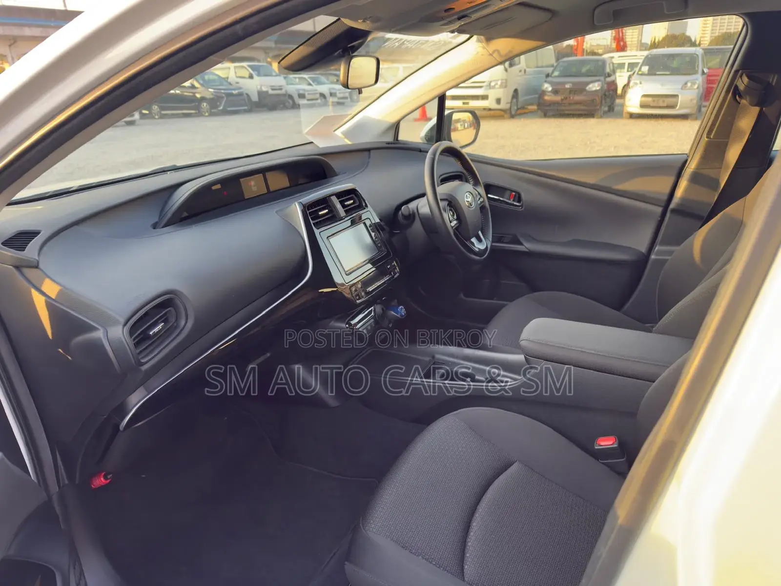 Toyota Prius S Pearl 360 Camera 2021