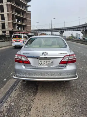 Toyota Premio push start 2013