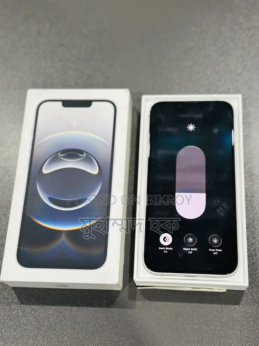 Apple iPhone 16e 128GB (Used)