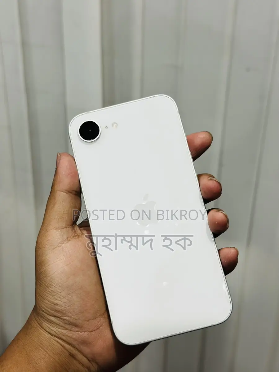Apple iPhone 16e 128GB (Used)