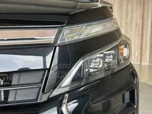 Toyota Voxy ZS KIRAMEKI HYBRID 2021