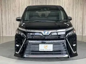 Toyota Voxy ZS KIRAMEKI HYBRID 2021