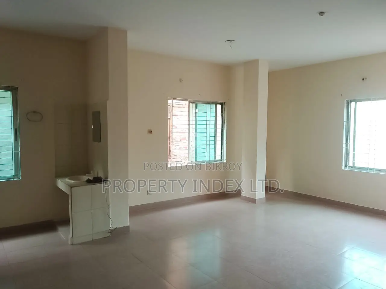 1400 Sqft North-Facing Apartment for Sale in Azompur, Sector 4