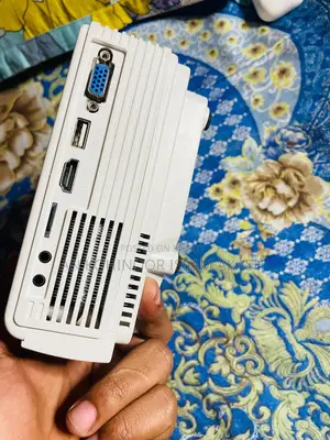 প্রজেক্টর