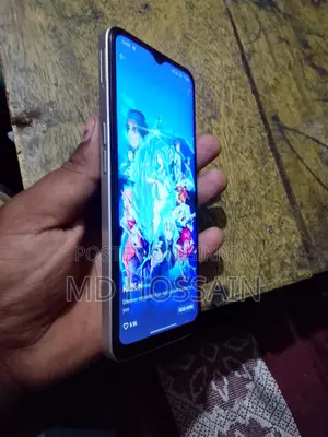 Realme V30 . (Used)