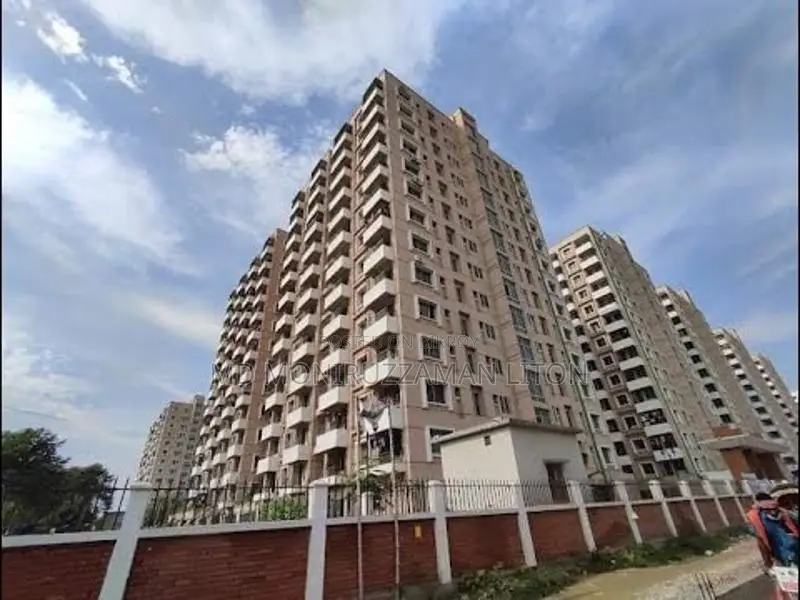 1338 Sqf Cozy 3 Bedroom Flat For Sale