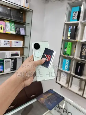 ভিভো ভি৪০ই সুপার ফ্রেশ (ব্যবহৃত)
