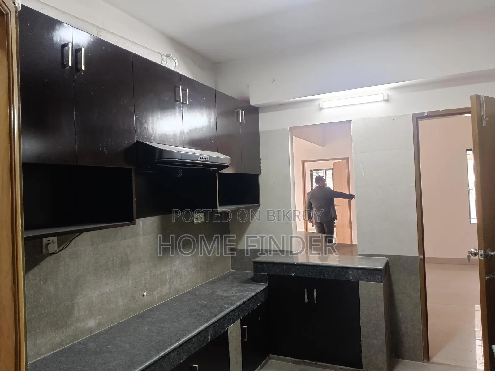 2850 Sqft High-Quality Unfurnished Apartment For Rent In Gulshan 1