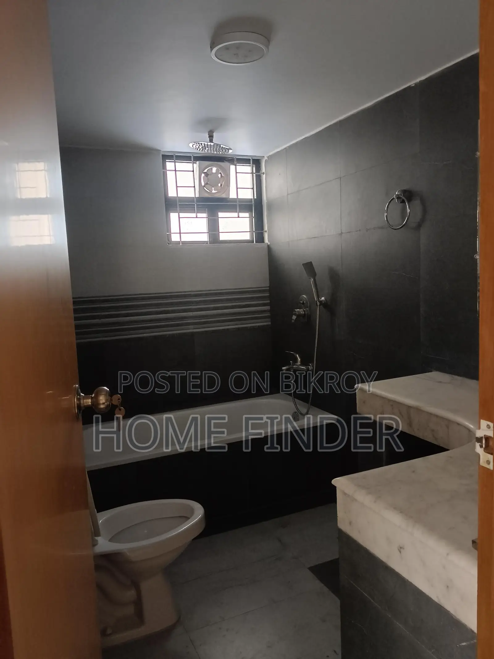2850 Sqft High-Quality Unfurnished Apartment For Rent In Gulshan 1