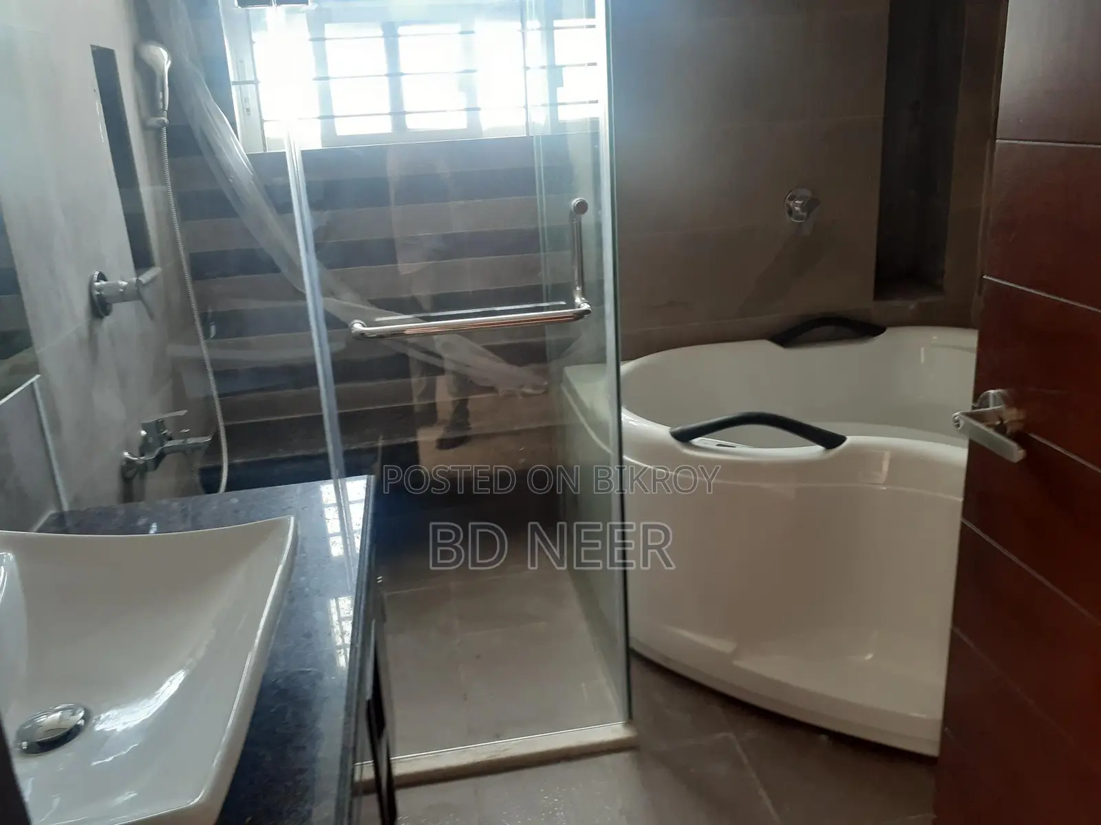 Duplex Furnished 3 Bedroom Flat Rent in Gulshan-2
