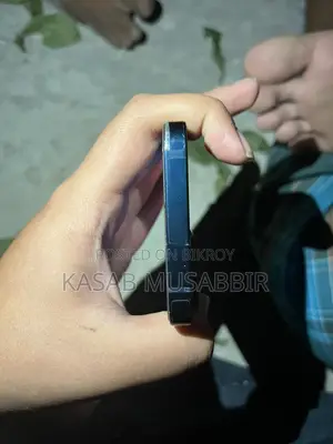 Apple iPhone 13 . (Used)
