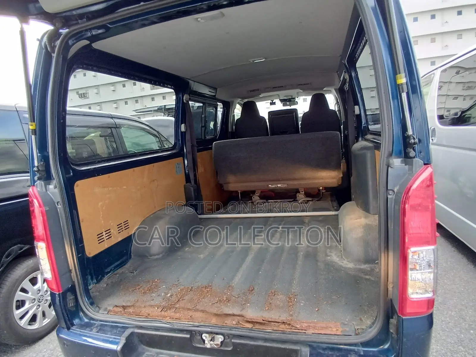 Toyota Hiace Ambulance GL 2020