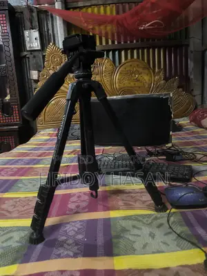 Camera Stand used for only a few days