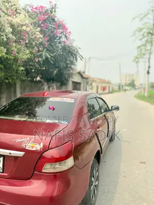 Toyota Yaris . 2006