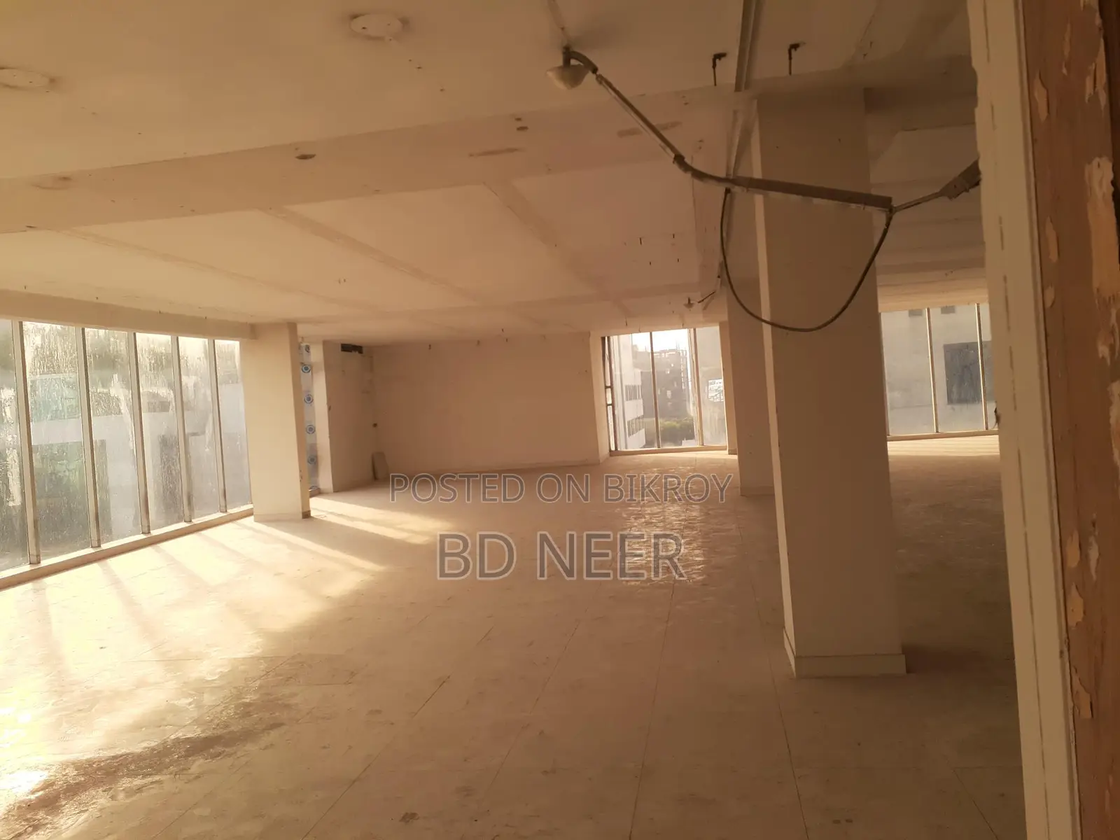 Commercial 6100 SQFT Open Office Space Rent in Gulshan Avenue