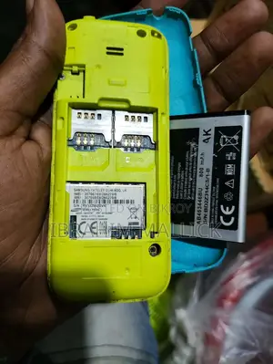 Samsung Guru Music 2 (Used)