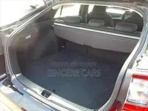 Toyota Prius S PKG HYB 2020