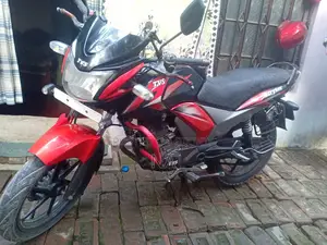 TVS Stryker 2016