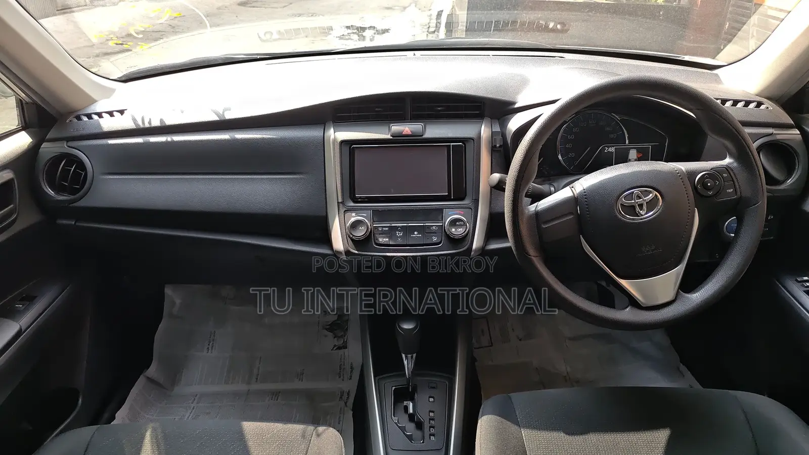 Toyota Fielder HYBRID 2020