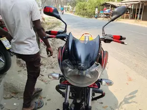 Bajaj Discover 100 2011