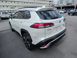 Toyota Corolla Cross Z Pearl Full Option 2022