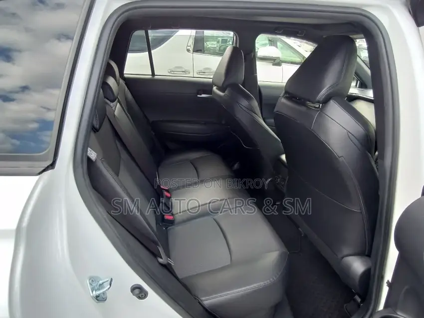 Toyota Corolla Cross Z Pearl Full Option 2022