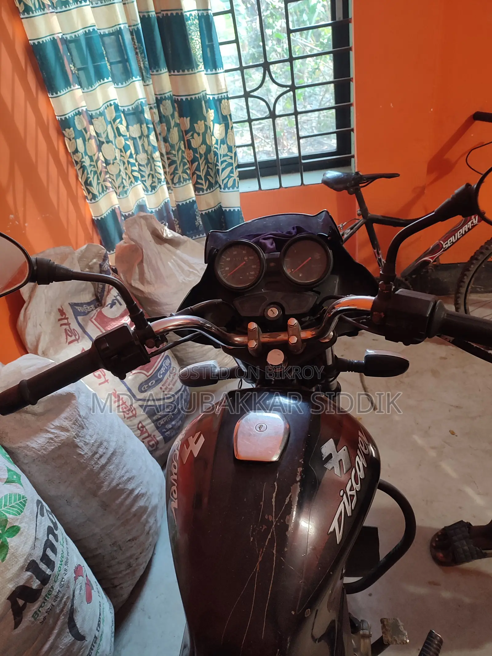 Bajaj Discover 125 . 2013
