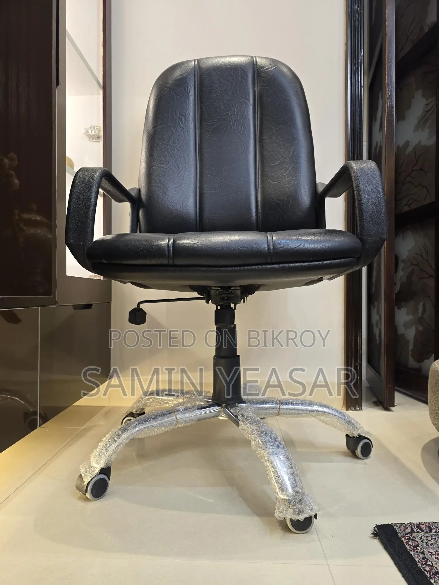 Otobi Mid Level Swivel Chair -p015