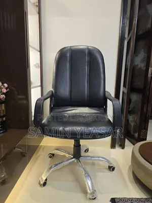 Otobi Mid Level Swivel Chair -p015