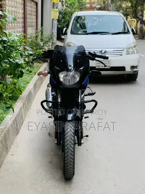 Bajaj Pulsar 150 Double ABS 2022