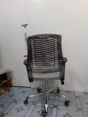 Mesh Office Chair – Modern Design, Maximum Comfort, and Durable Quality