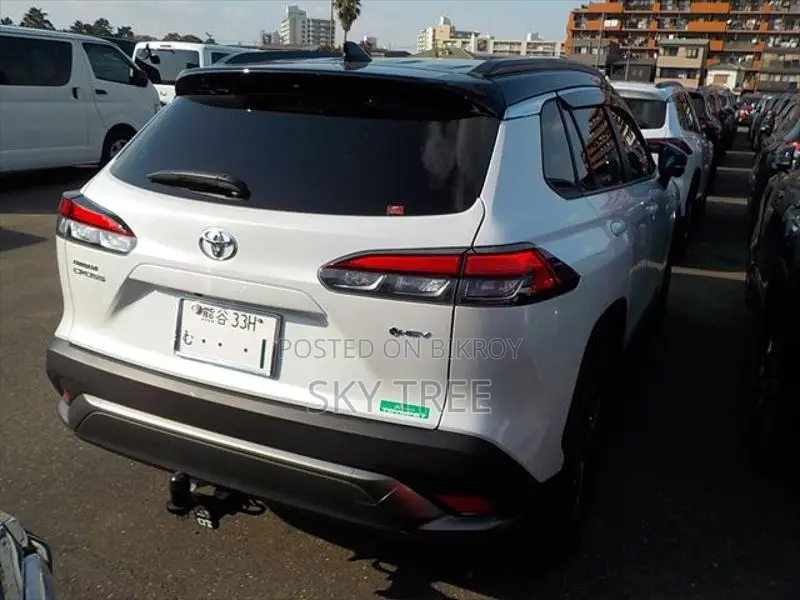 Toyota Corolla Cross z PACKAGE 2024