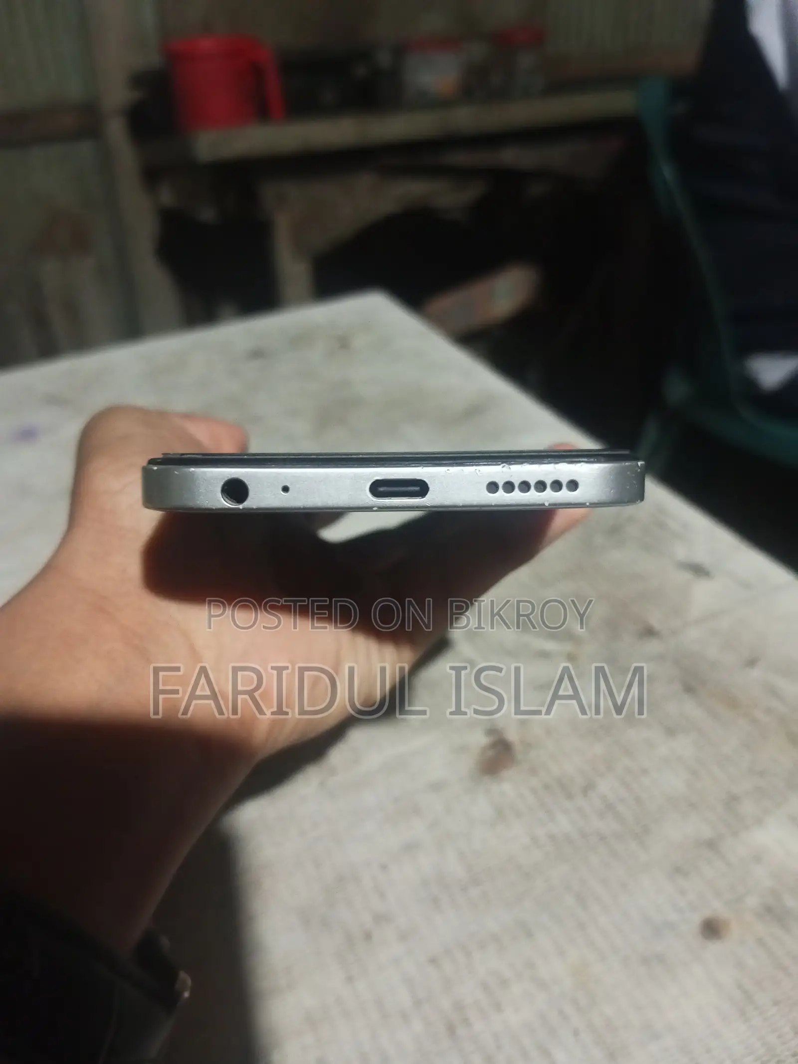 Tecno Spark 30c 6/128 (Used)