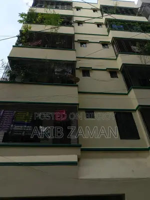 Garage for rent this month