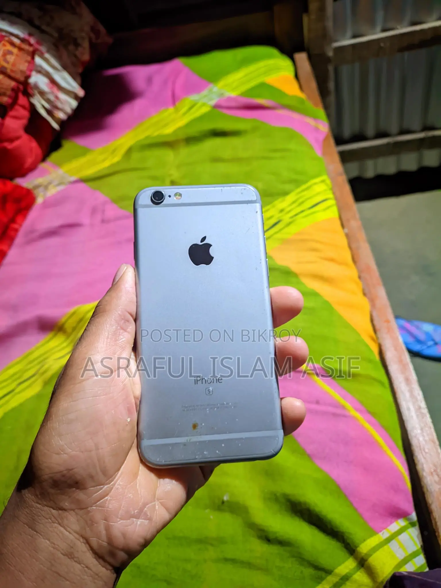 Apple iPhone 6S . (Used)