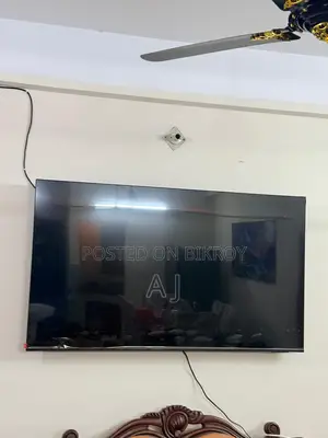 নতুন স্যামসাং ৬৫" টিভি জরুরী বিক্রয় করতে চাই ,