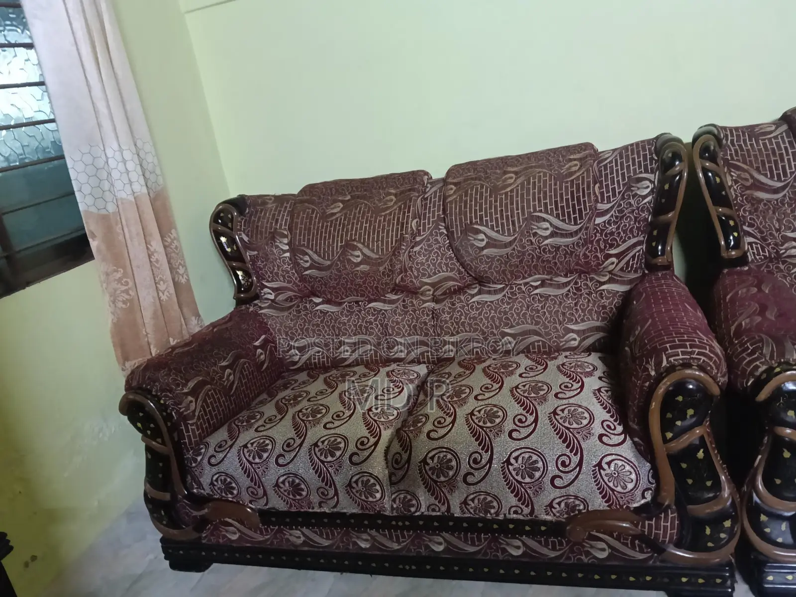 Sofa set sell