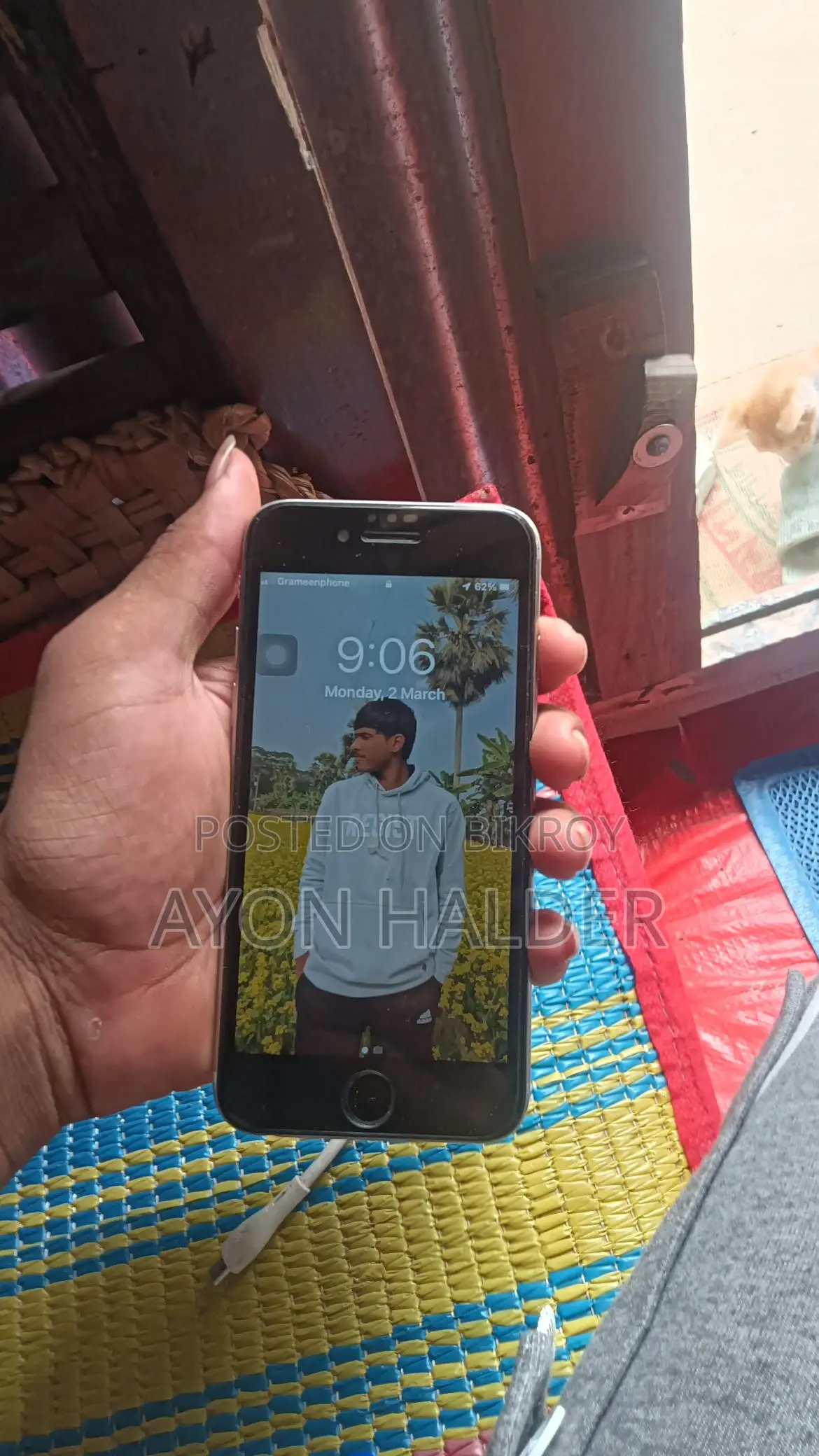 Apple iPhone 6S (Used)