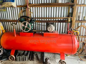 ৮০০ লিটার হাওয়ায় ট্যাঙ্কি