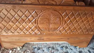 Semi Box 6 Feet by 7