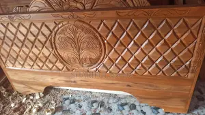 Semi Box 6 Feet by 7