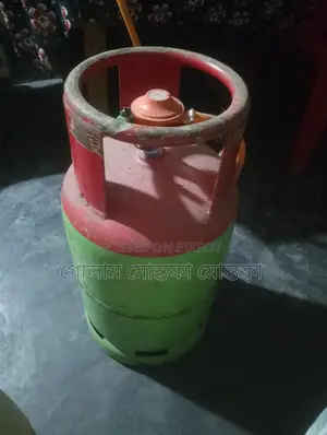 গ্যাসের চুলা ও আরএফএল বিক্রি করা হবে